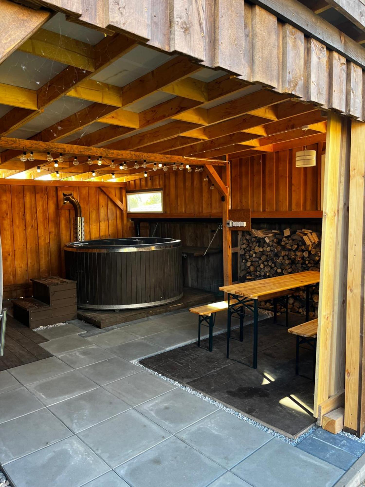 Pod Gorka Apartment *